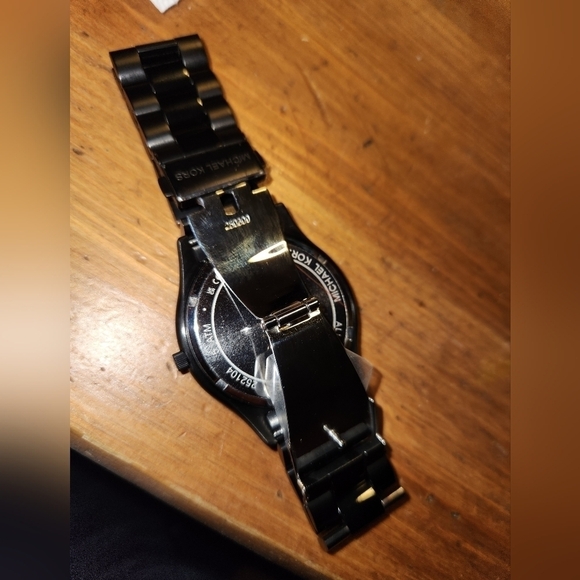 COPY - Michael Kors Slim  Runway Men's Dress Wrist Watch - Picture 5 of 6